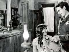 Фильмы про украденные деньги